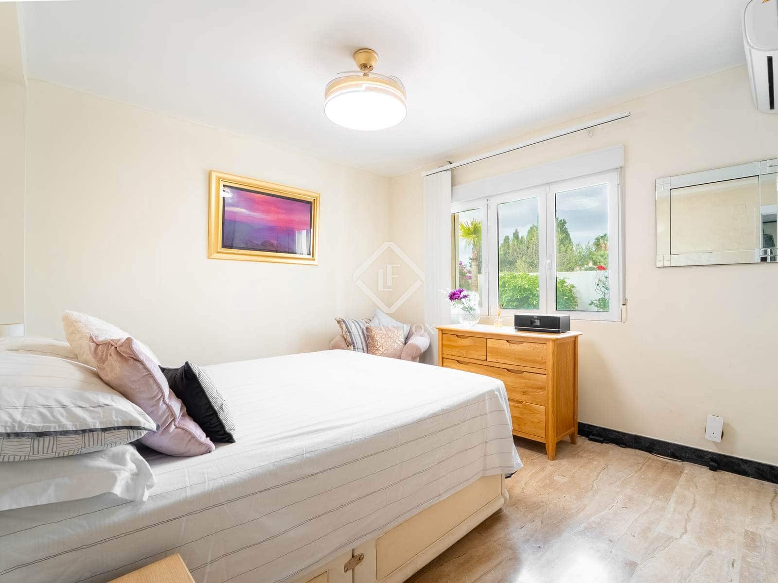 4 chambre Villa/Maison à vendre à San Vicente / Sant Vicent del Raspeig avec garage - 750 000 € (Ref: 9318098)