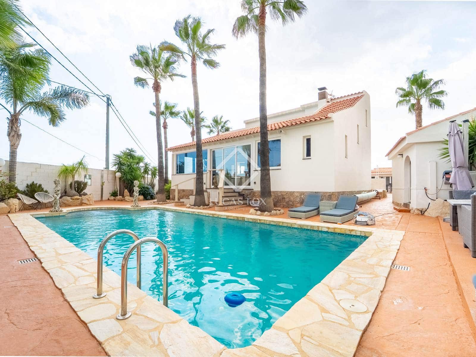 4 chambre Villa/Maison à vendre à San Vicente / Sant Vicent del Raspeig avec garage - 750 000 € (Ref: 9318098)