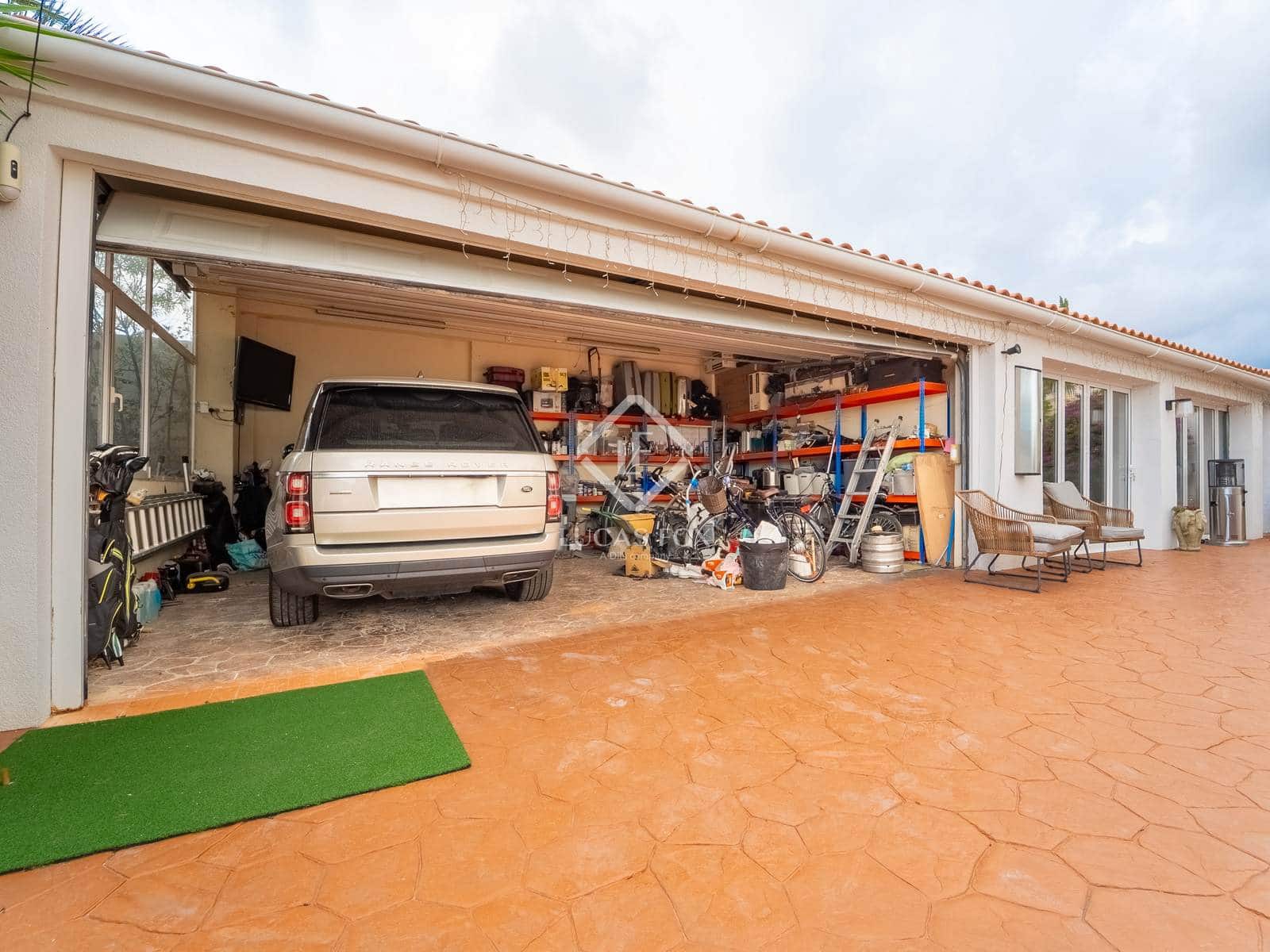 4 chambre Villa/Maison à vendre à San Vicente / Sant Vicent del Raspeig avec garage - 750 000 € (Ref: 9318098)