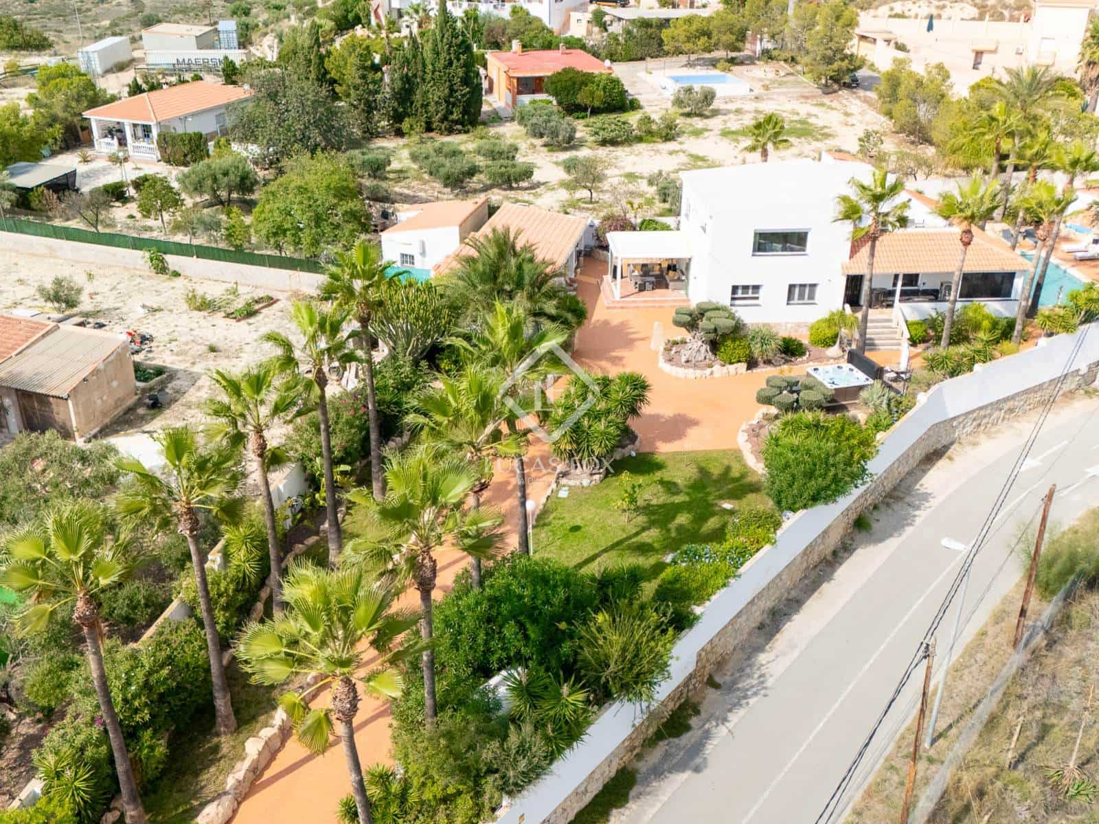 4 chambre Villa/Maison à vendre à San Vicente / Sant Vicent del Raspeig avec garage - 750 000 € (Ref: 9318098)