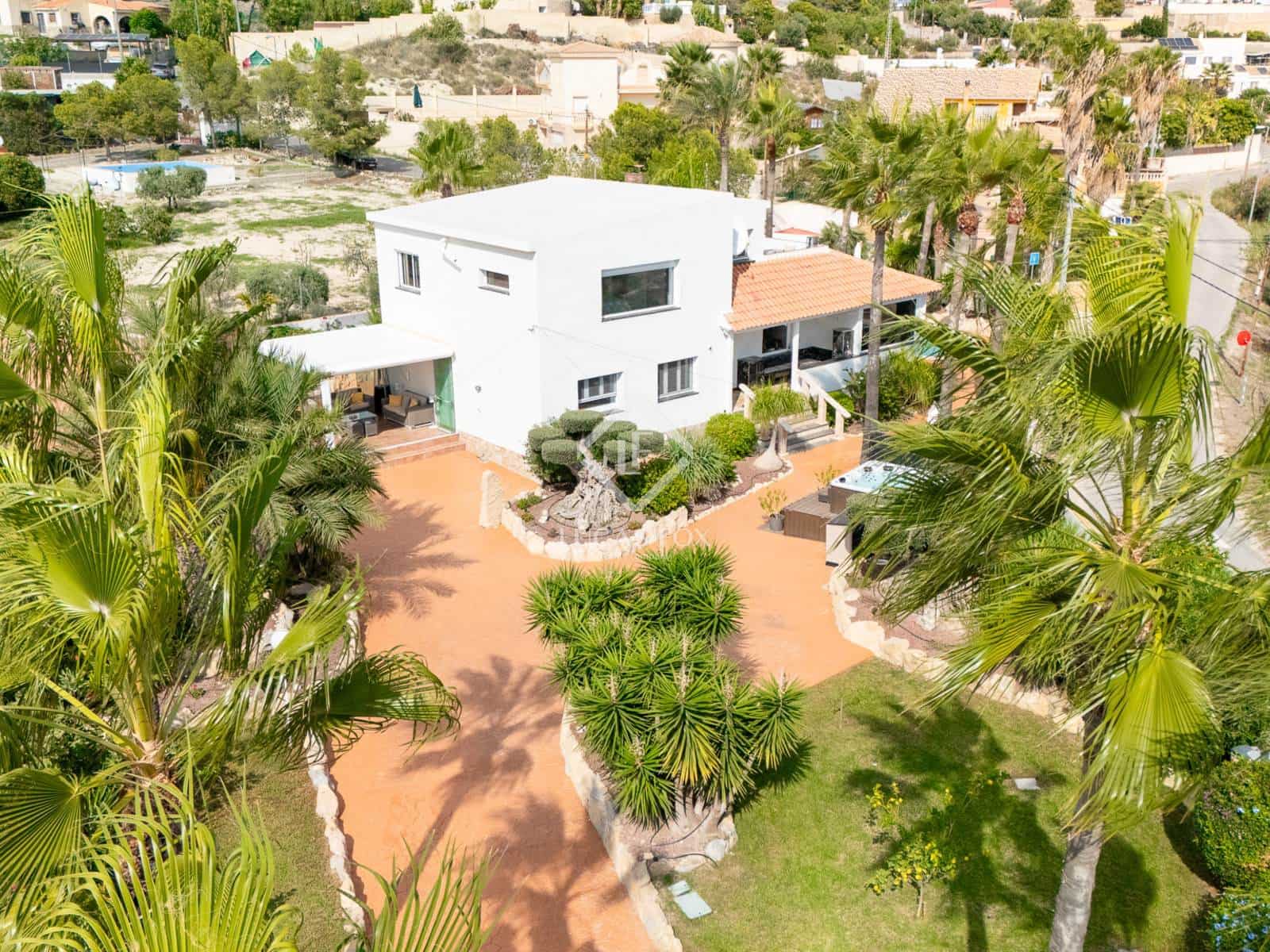 4 chambre Villa/Maison à vendre à San Vicente / Sant Vicent del Raspeig avec garage - 750 000 € (Ref: 9318098)