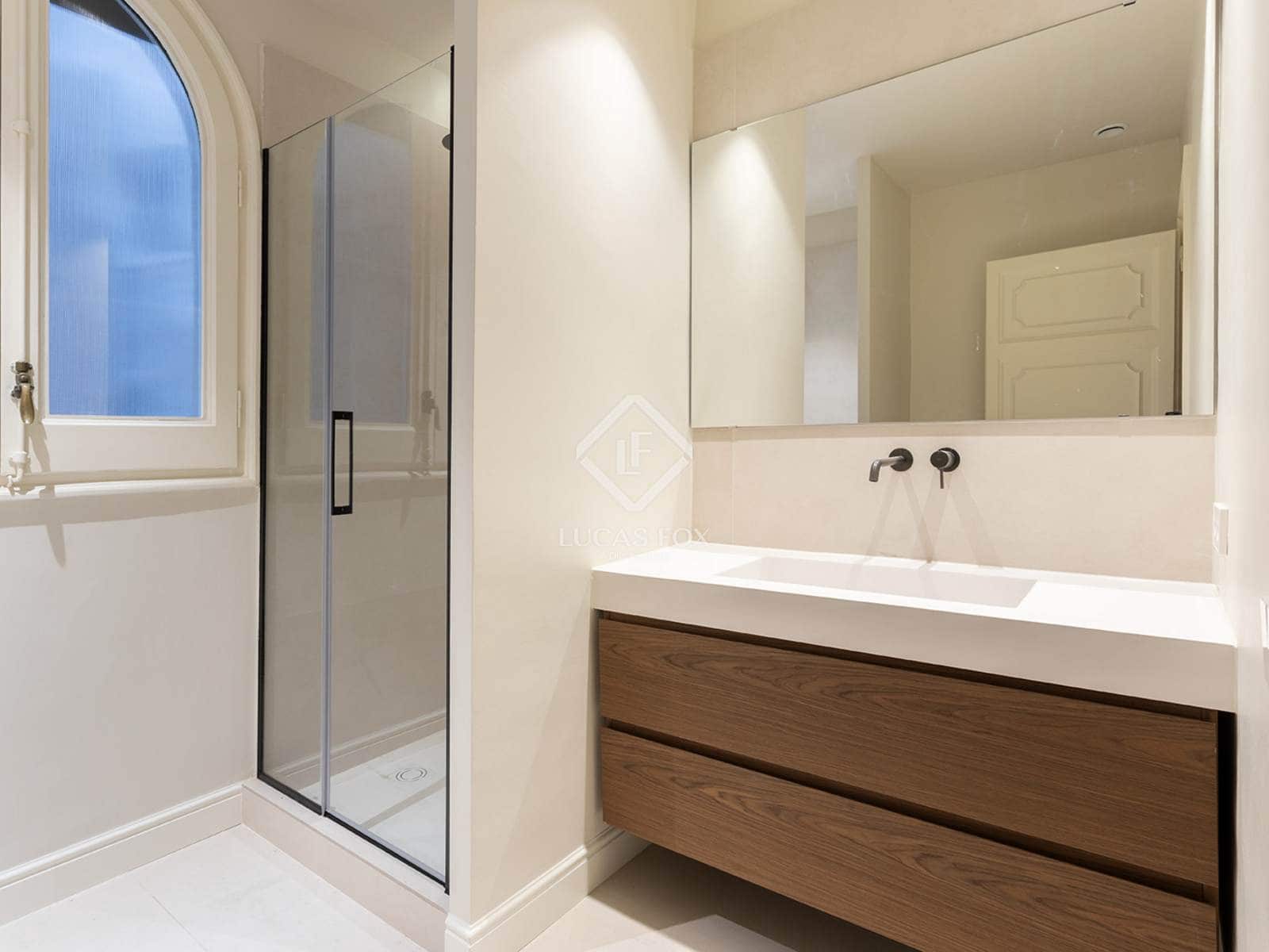 5 slaapkamer Appartement te koop in Barcelona stad - € 1.590.000 (Ref: 9319836)