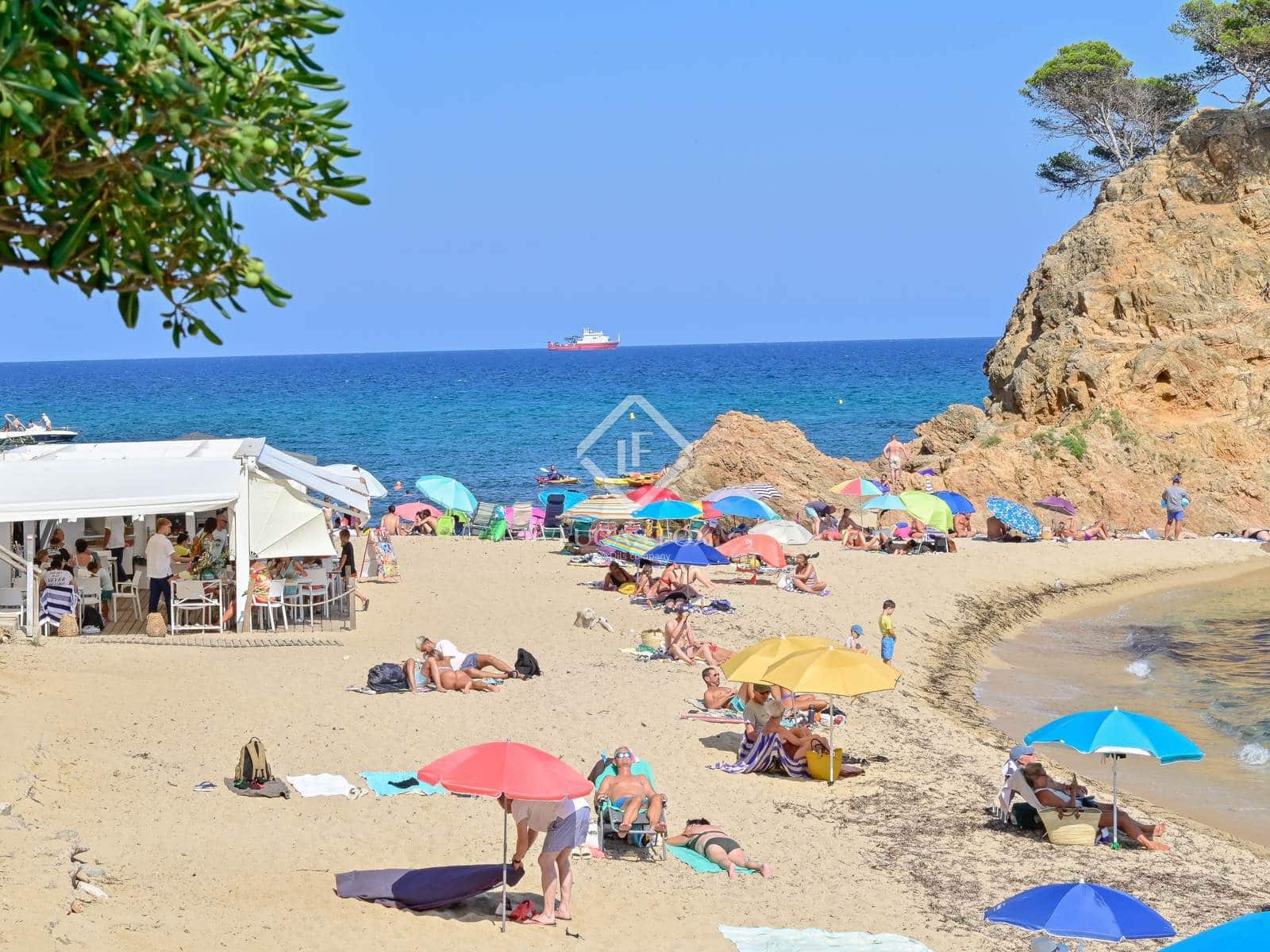 3 slaapkamer Appartement te koop in Calonge i Sant Antoni met garage - € 625.000 (Ref: 9319942)