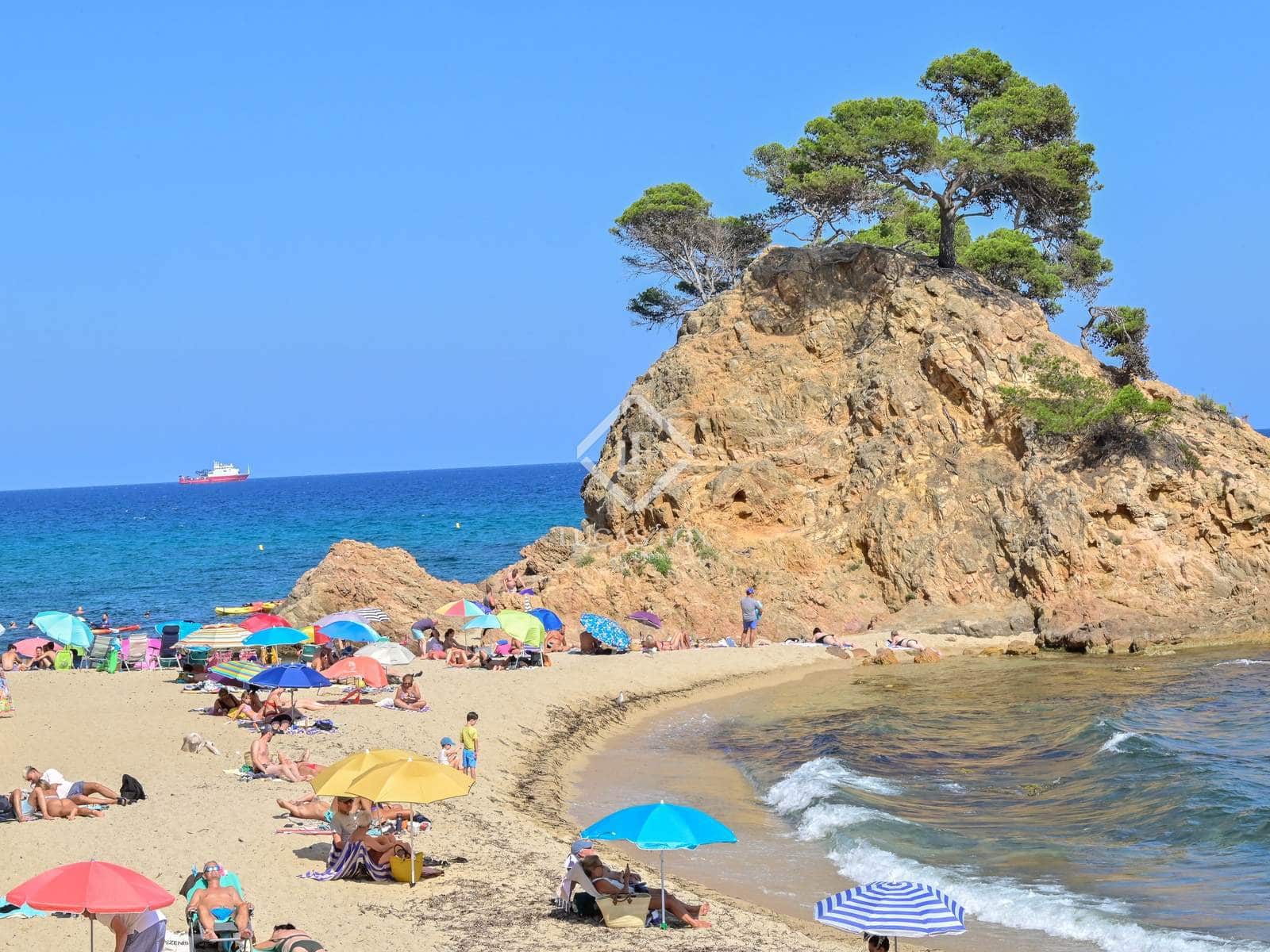 3 slaapkamer Appartement te koop in Calonge i Sant Antoni met garage - € 625.000 (Ref: 9319942)