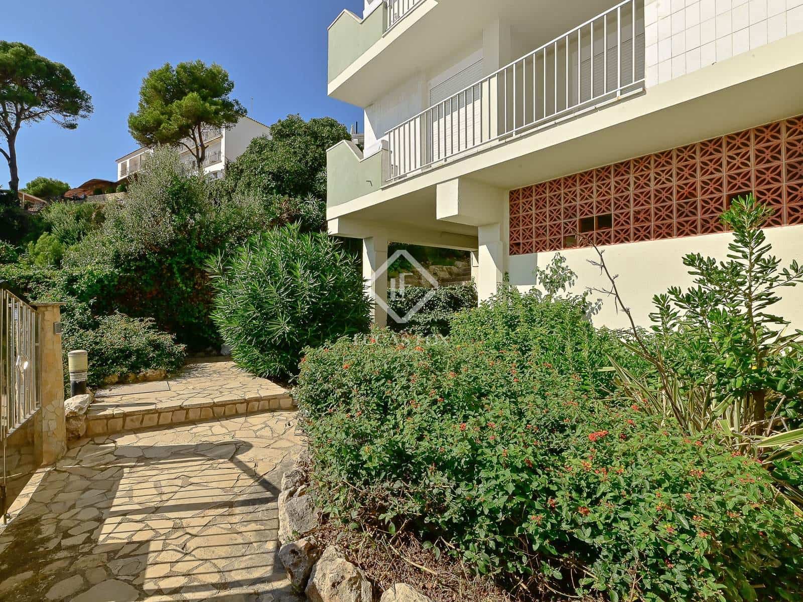 3 slaapkamer Appartement te koop in Calonge i Sant Antoni met garage - € 625.000 (Ref: 9319942)