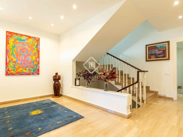 8 slaapkamer Villa te koop in Sant Just Desvern met zwembad garage - € 2.298.000 (Ref: 9319943)