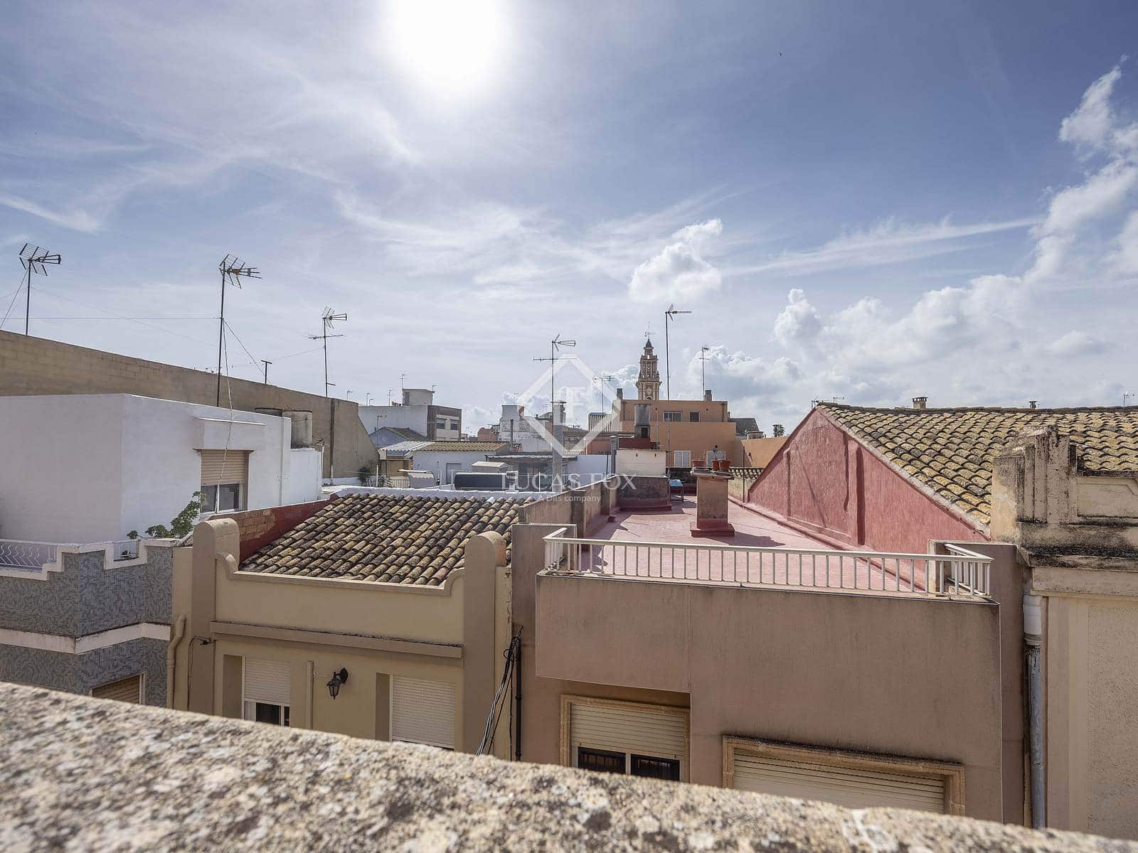 7 Zimmer Villa zu verkaufen in Catarroja mit Garage - 500.000 € (Ref: 9319945)