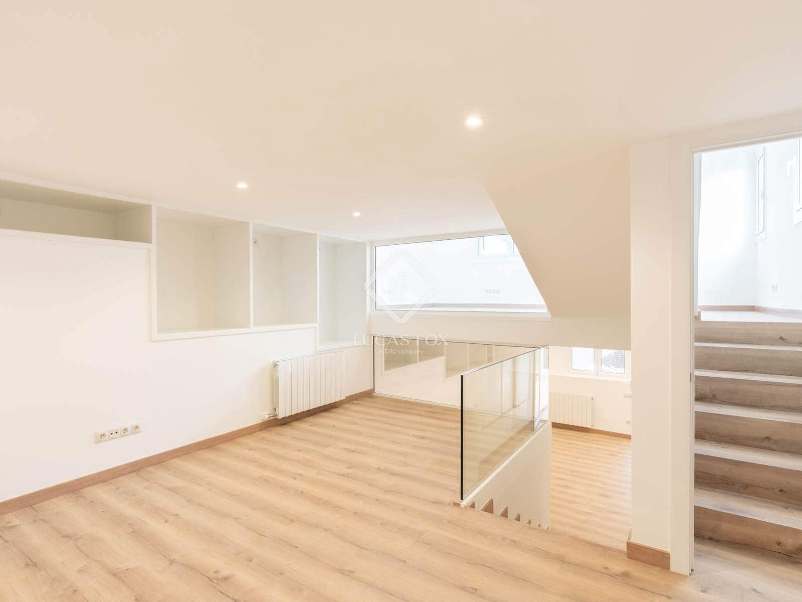 4 makuuhuone Huvila myytävänä paikassa Castelldefels mukana uima-altaan 
autotalli - 850 000 € (Ref: 9322305)