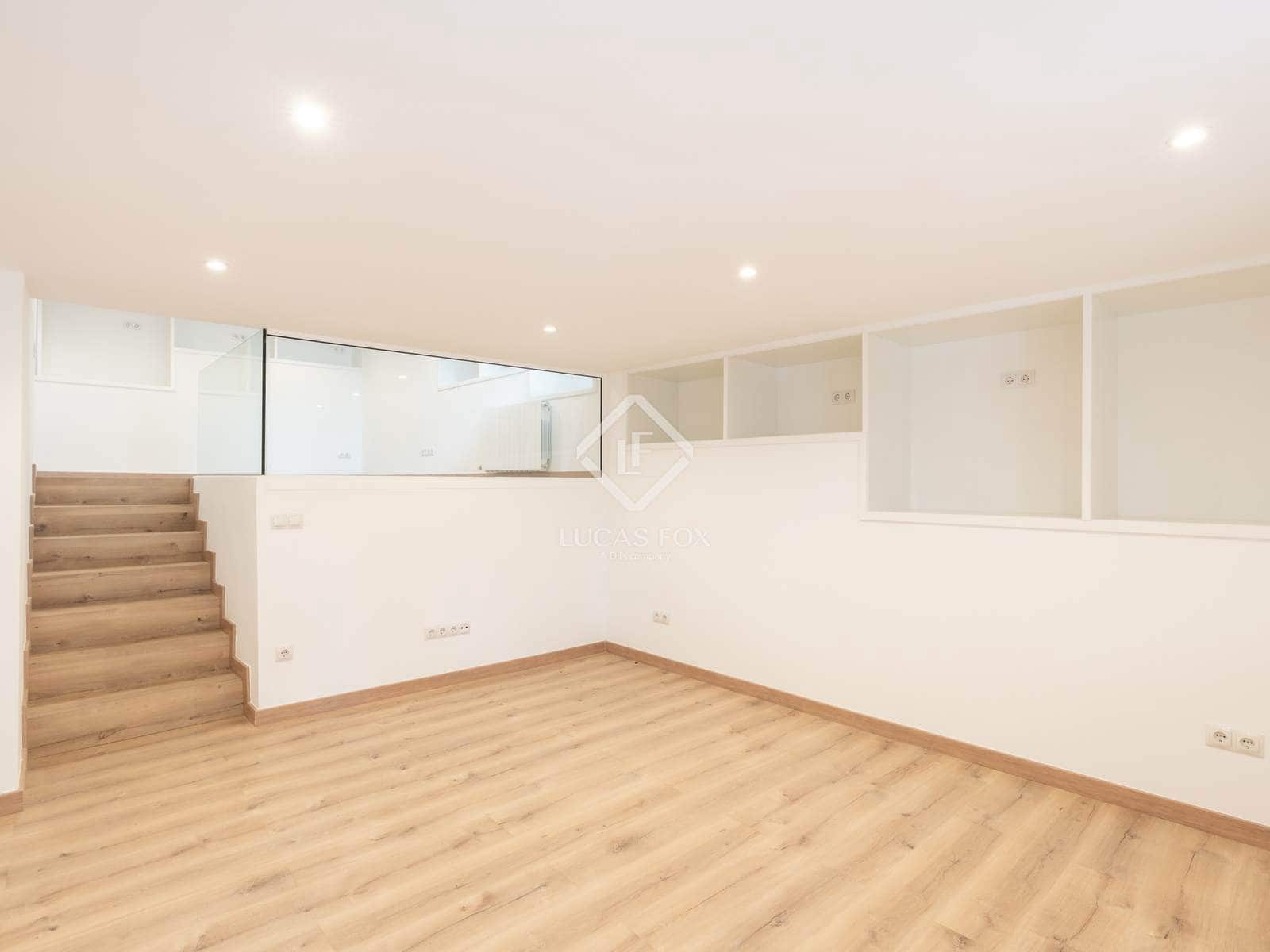 4 makuuhuone Huvila myytävänä paikassa Castelldefels mukana uima-altaan 
autotalli - 850 000 € (Ref: 9322305)