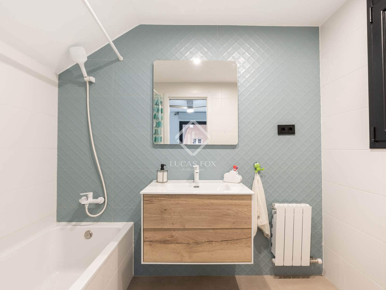 3 bedroom Villa for sale in Gava with pool garage - € 1,150,000 (Ref: 9322306)