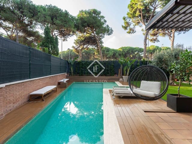 3 soverom Villa til salgs i Gavà med svømmebasseng garasje - € 1 150 000 (Ref: 9322306)