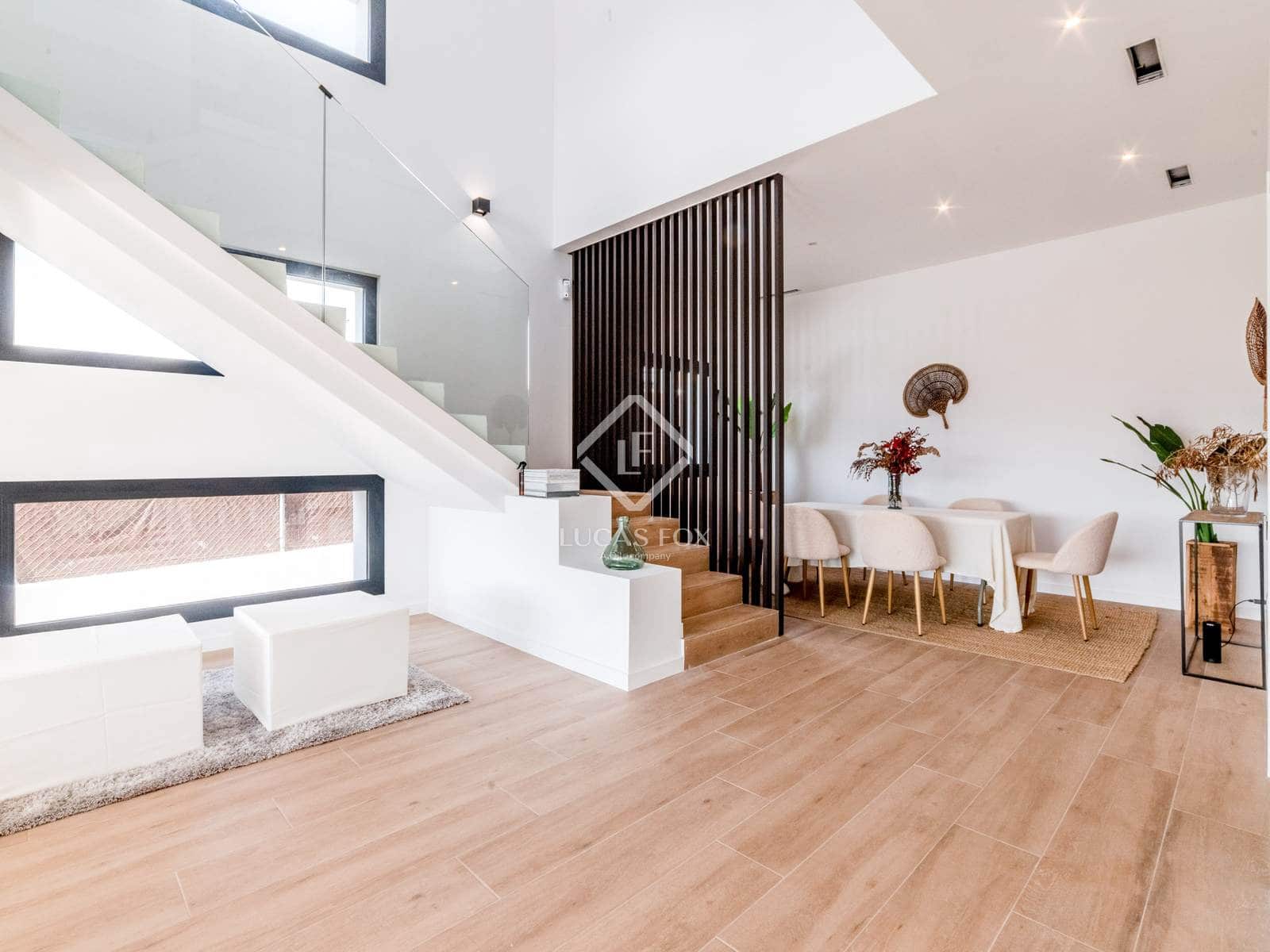 4 bedroom Villa for sale in Canyelles with pool garage - € 599,000 (Ref: 9322335)