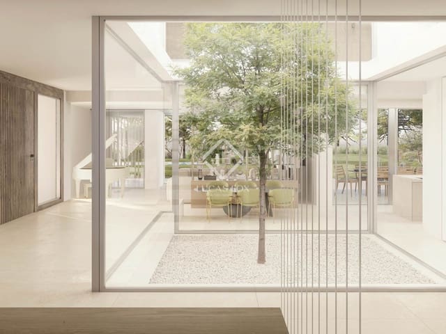 5 bedroom Villa for sale in Pozuelo de Alarcón with pool garage - € 3,700,000 (Ref: 9325218)