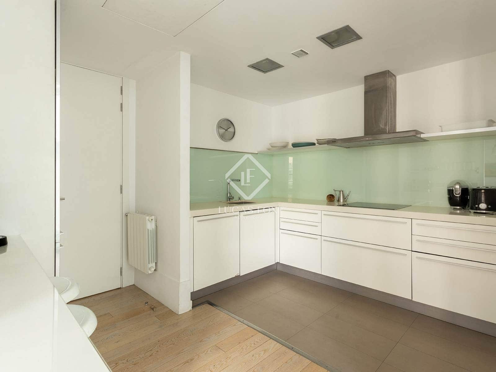 3 sypialnia Apartament do wynajęcia w Miasto Barcelona - 4 500 € (Ref: 9325444)