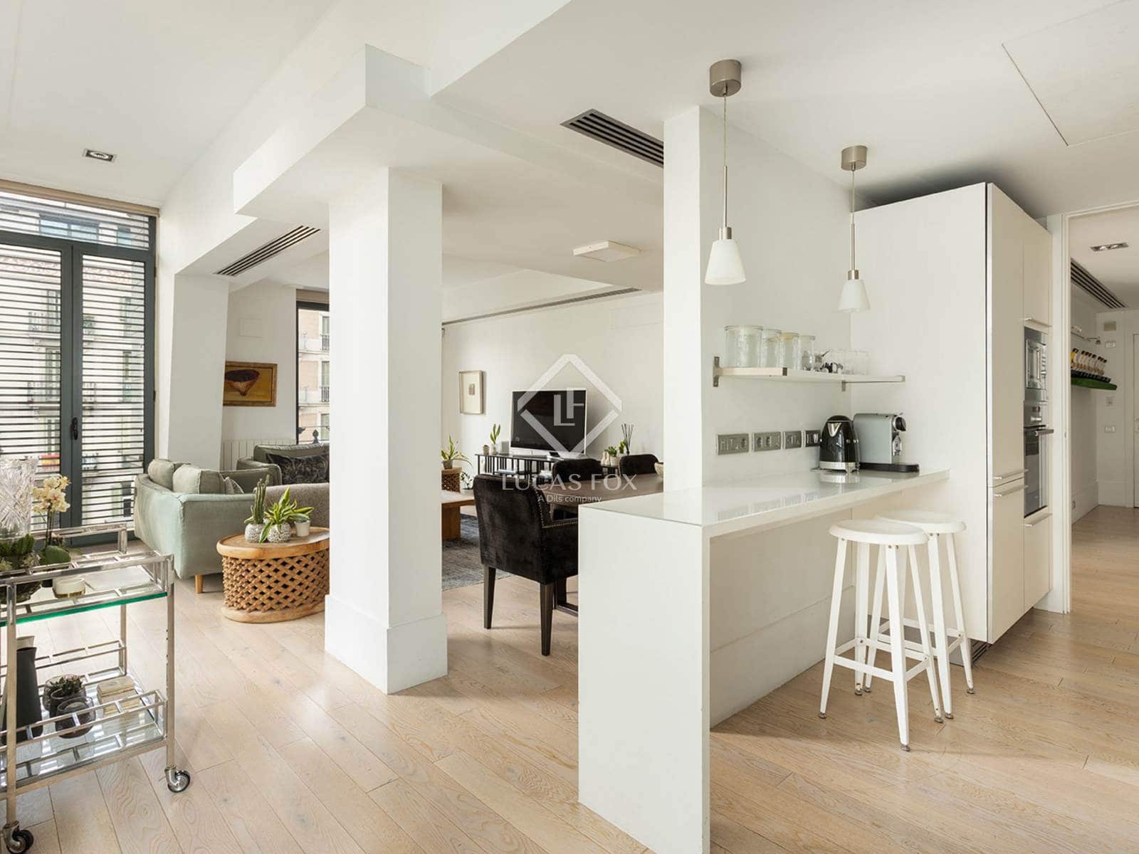 3 sypialnia Apartament do wynajęcia w Miasto Barcelona - 4 500 € (Ref: 9325444)