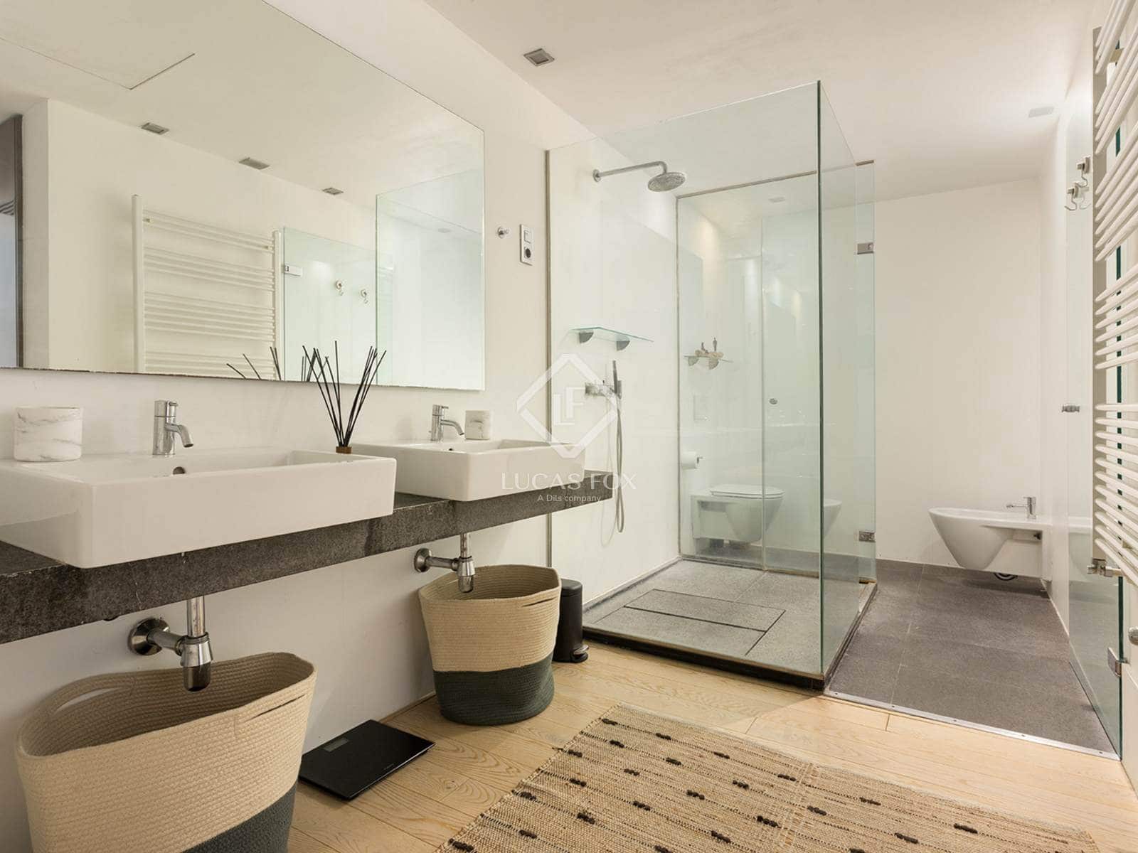 3 sypialnia Apartament do wynajęcia w Miasto Barcelona - 4 500 € (Ref: 9325444)