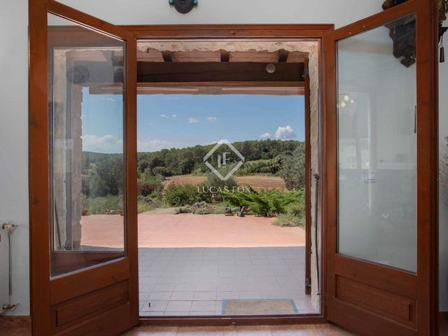 4 soveværelse Finca/Landehus til salg i Ventalló med garage - € 890.000 (Ref: 9325446)