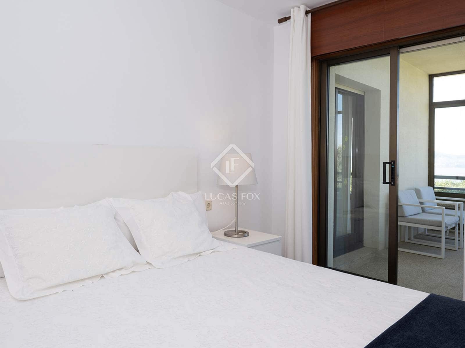 7 soverom Villa til salgs i Nigran med svømmebasseng garasje - € 950 000 (Ref: 9325447)