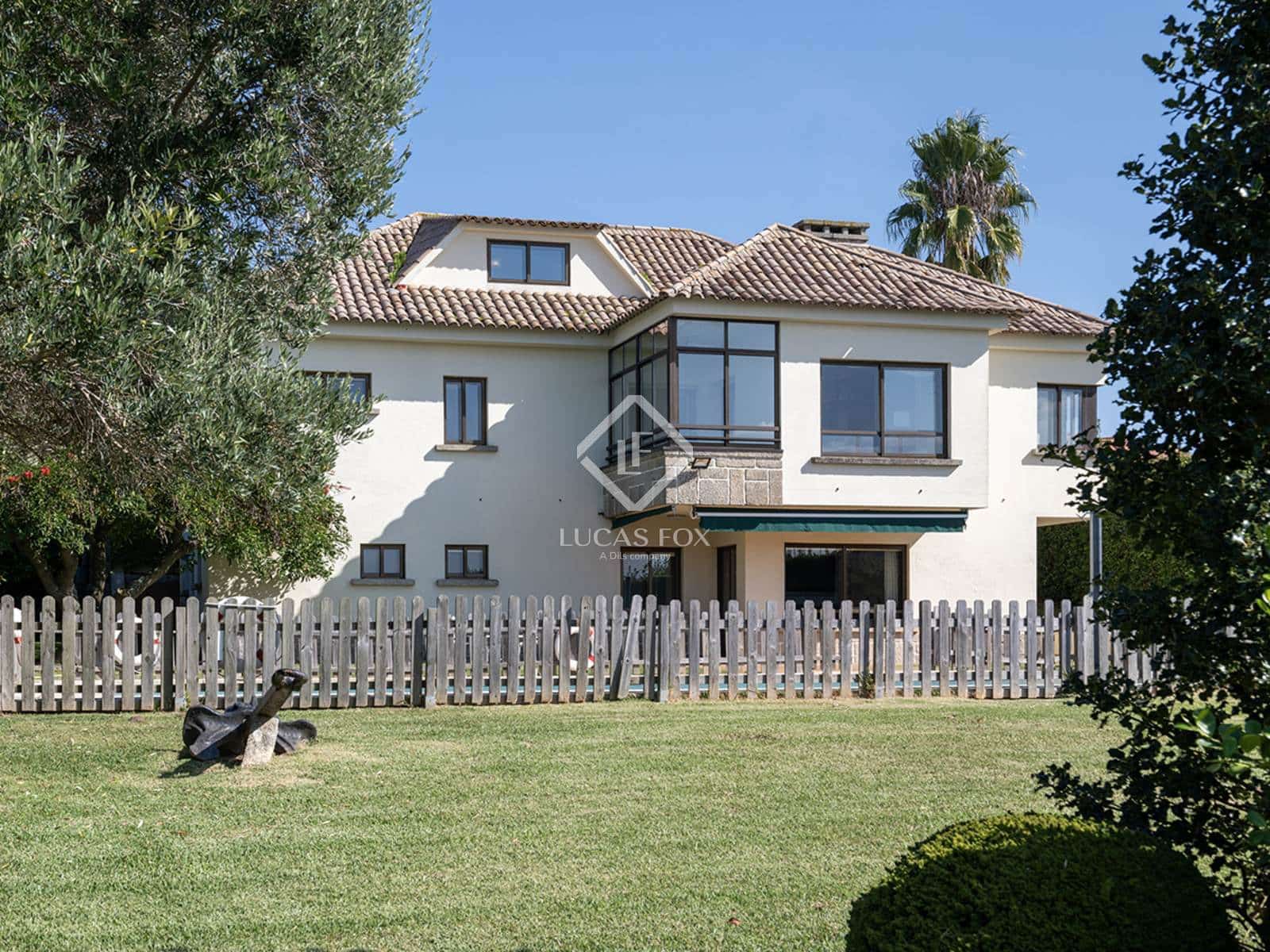 7 soverom Villa til salgs i Nigran med svømmebasseng garasje - € 950 000 (Ref: 9325447)