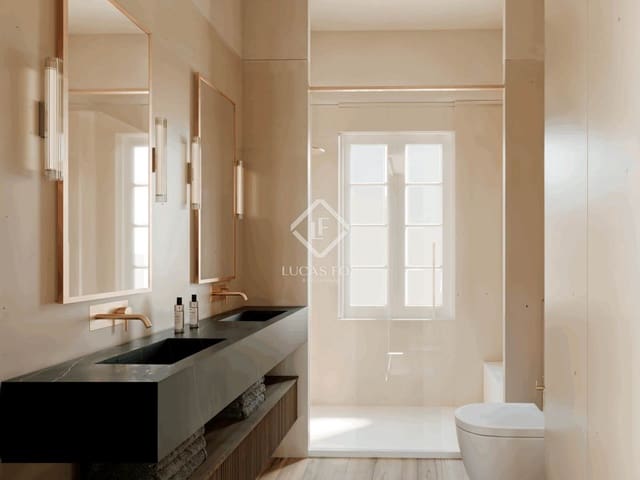 4 slaapkamer Appartement te koop in Barcelona stad - € 1.790.000 (Ref: 9325615)