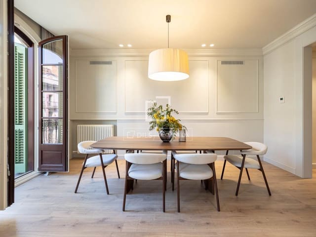 Apartamento de 4 habitaciones en Barcelona ciudad en venta - 1.790.000 € (Ref: 9325615)