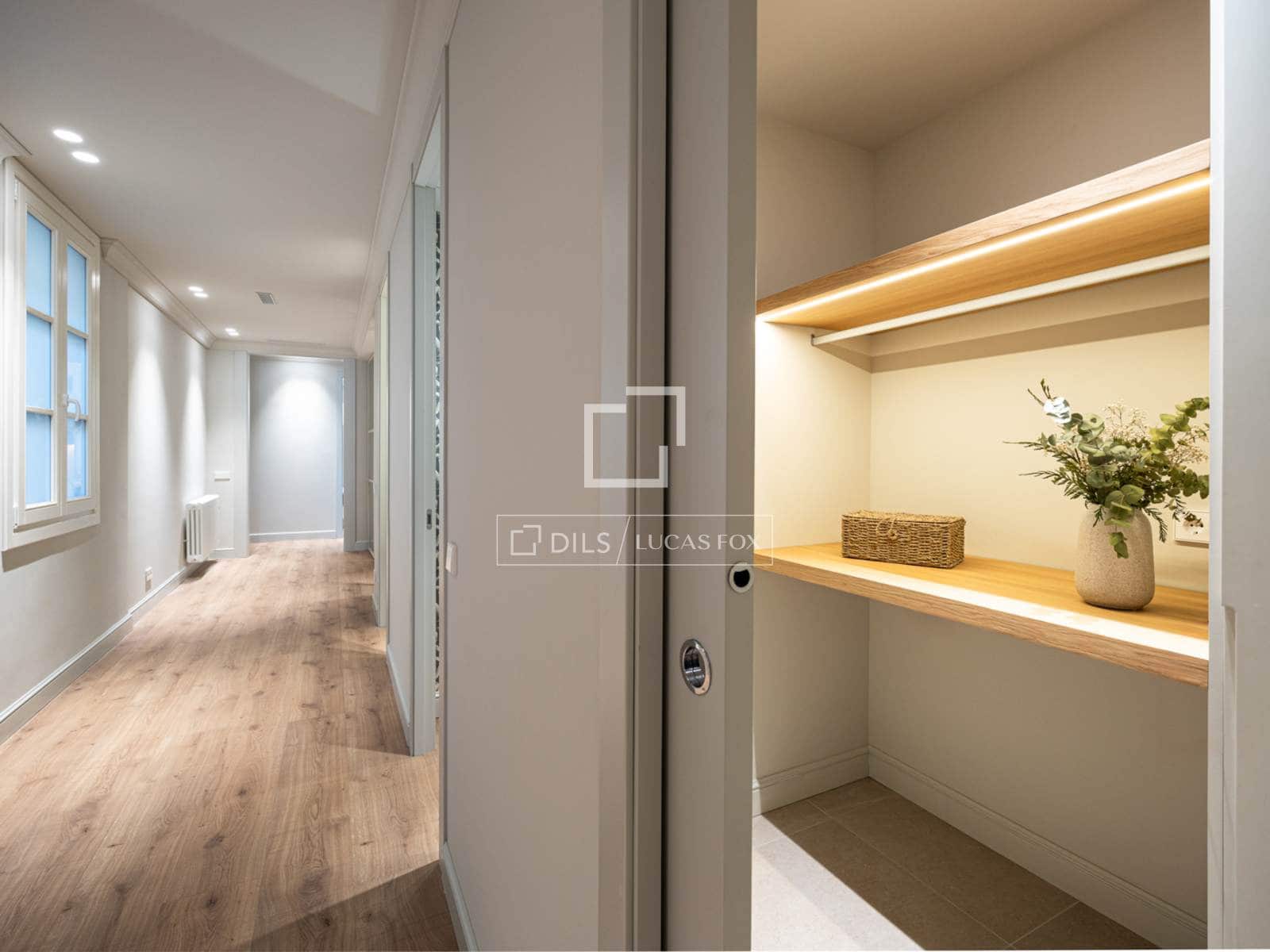 Apartamento de 4 habitaciones en Barcelona ciudad en venta - 1.790.000 € (Ref: 9325615)