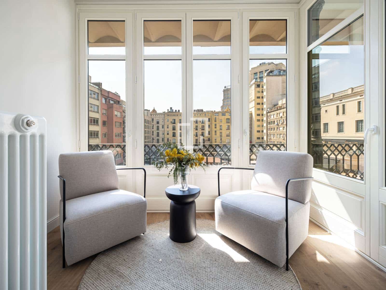 Apartamento de 4 habitaciones en Barcelona ciudad en venta - 1.790.000 € (Ref: 9325615)