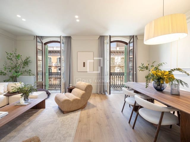 Apartamento de 4 habitaciones en Barcelona ciudad en venta - 1.790.000 € (Ref: 9325615)
