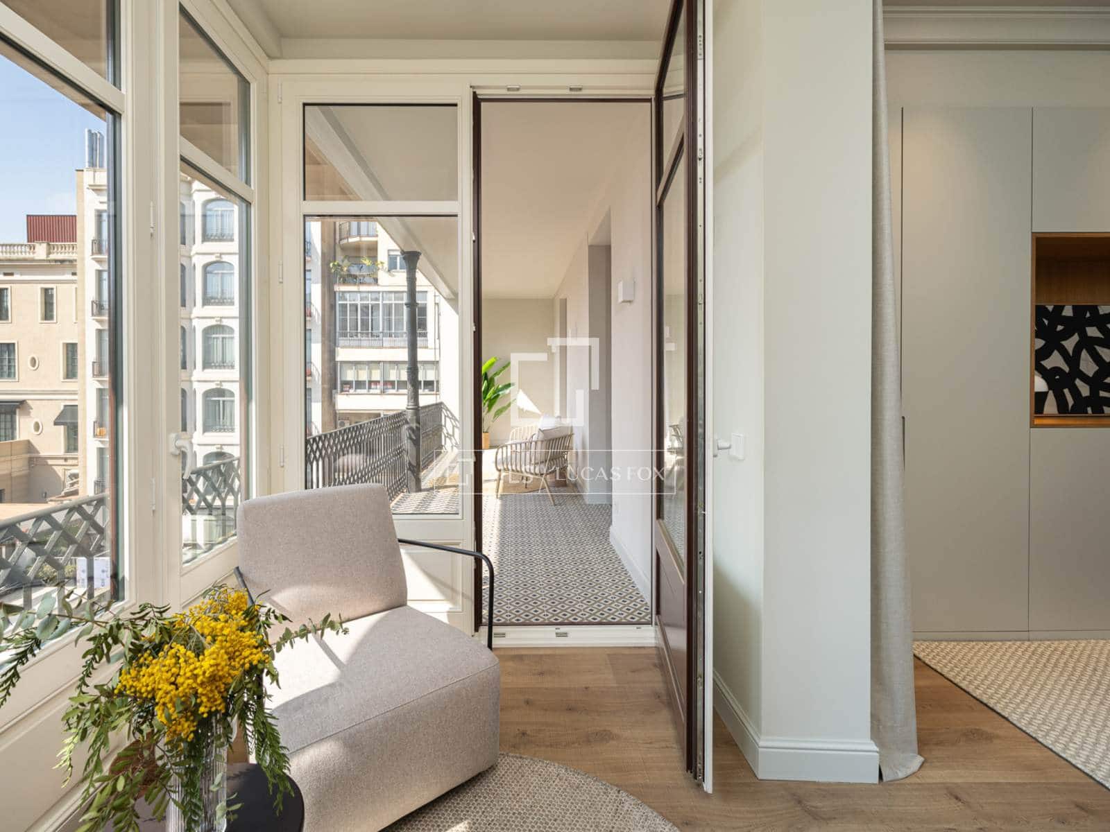 Apartamento de 4 habitaciones en Barcelona ciudad en venta - 1.790.000 € (Ref: 9325615)