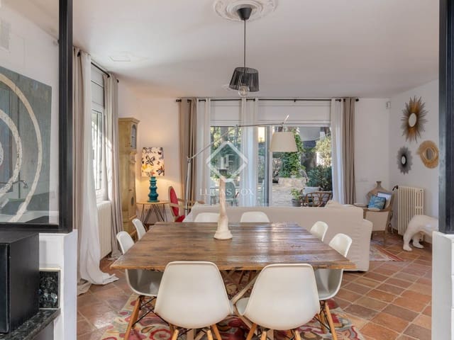 4 bedroom Finca/Country House for sale in Platja d'Aro, Castell-Platja d'Aro with garage - € 970,000 (Ref: 9325616)