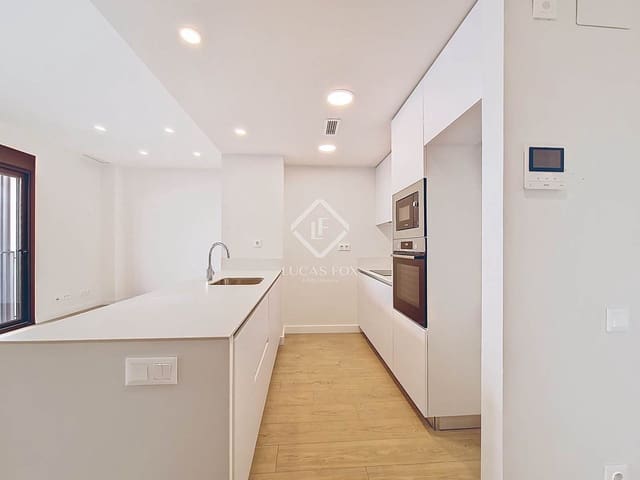 3 soverom Leilighet til leie i Vilanova i la Geltrú med svømmebasseng garasje - € 2 000 (Ref: 9325617)