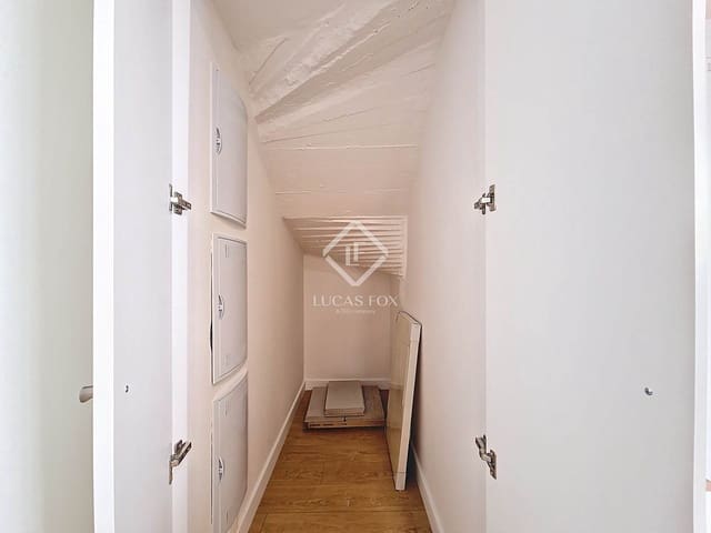 3 soverom Leilighet til leie i Vilanova i la Geltrú med svømmebasseng garasje - € 2 000 (Ref: 9325617)