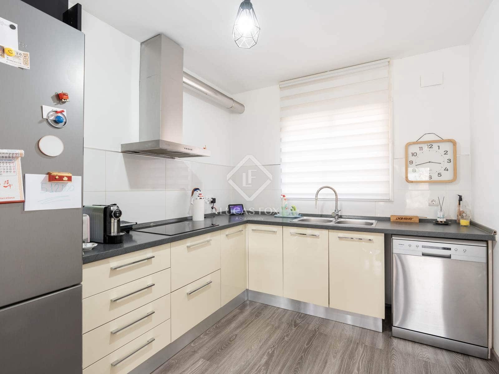 5 soveværelse Villa til salg i Sitges med swimmingpool - € 495.000 (Ref: 9325618)