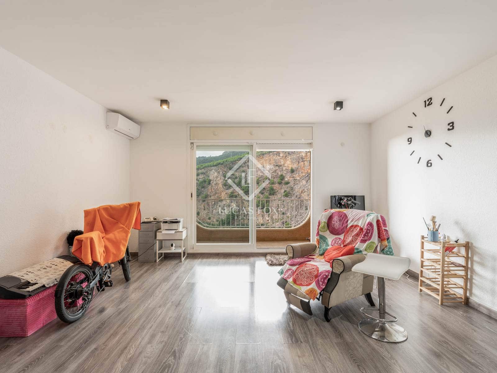 5 soveværelse Villa til salg i Sitges med swimmingpool - € 495.000 (Ref: 9325618)