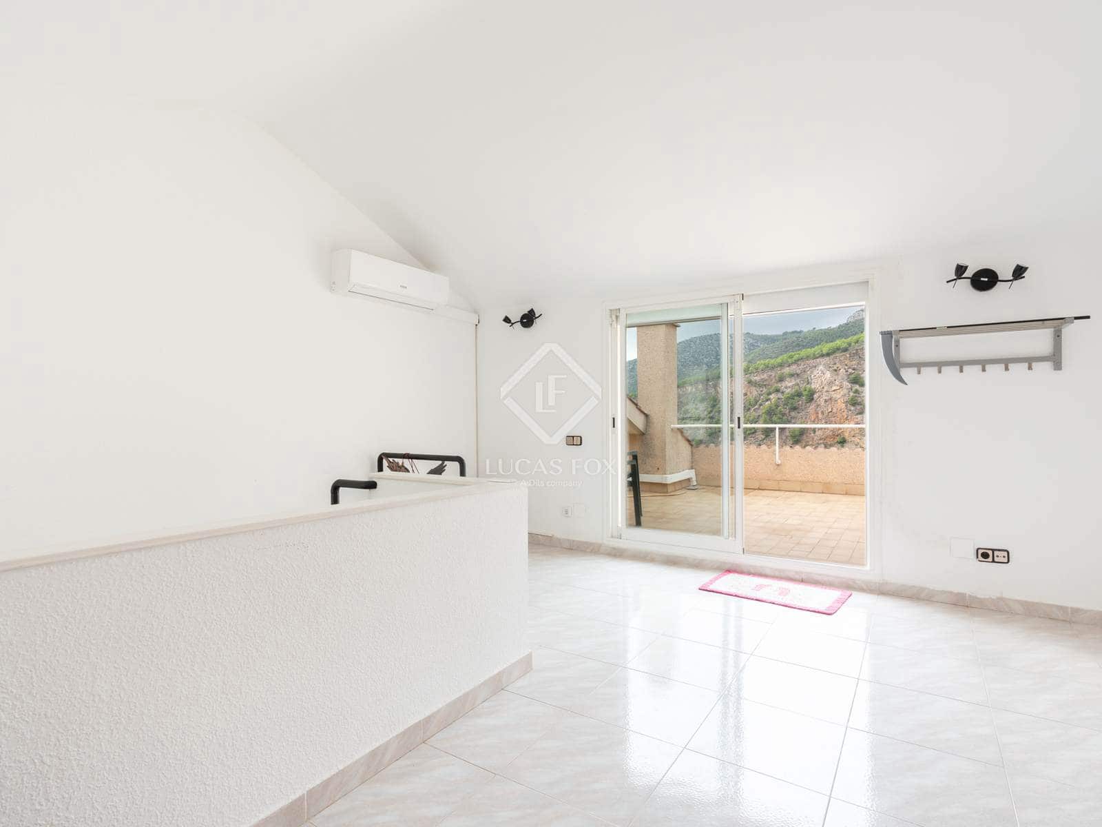 5 soveværelse Villa til salg i Sitges med swimmingpool - € 495.000 (Ref: 9325618)