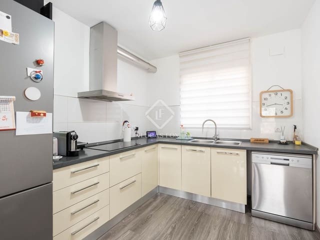 5 bedroom Villa for sale in Sitges with pool - € 495,000 (Ref: 9325618)