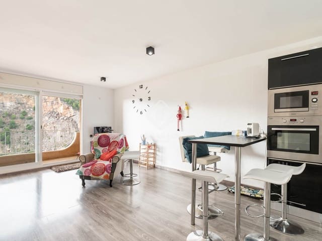 5 bedroom Villa for sale in Sitges with pool - € 495,000 (Ref: 9325618)