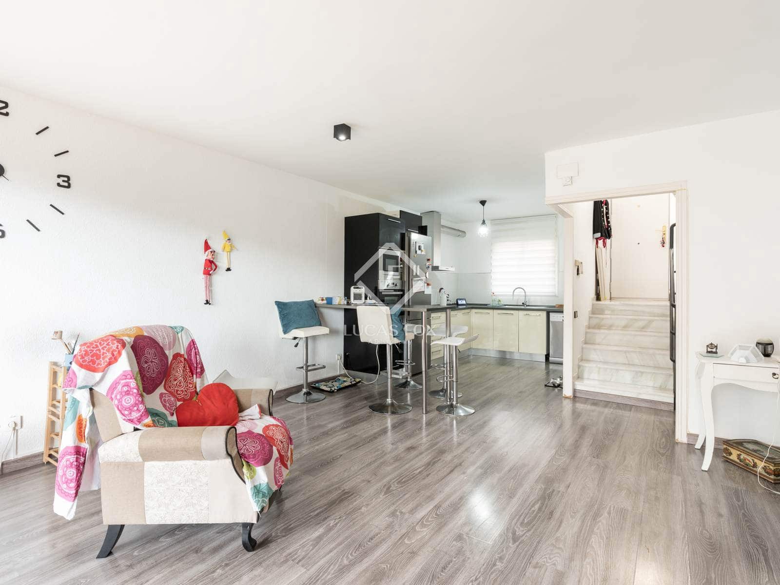 5 soveværelse Villa til salg i Sitges med swimmingpool - € 495.000 (Ref: 9325618)