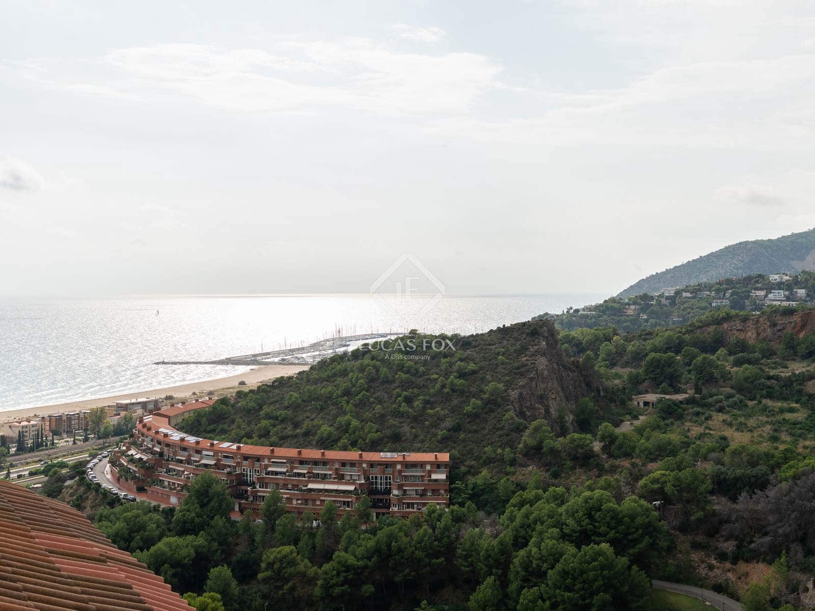 5 soveværelse Villa til salg i Sitges med swimmingpool - € 495.000 (Ref: 9325618)