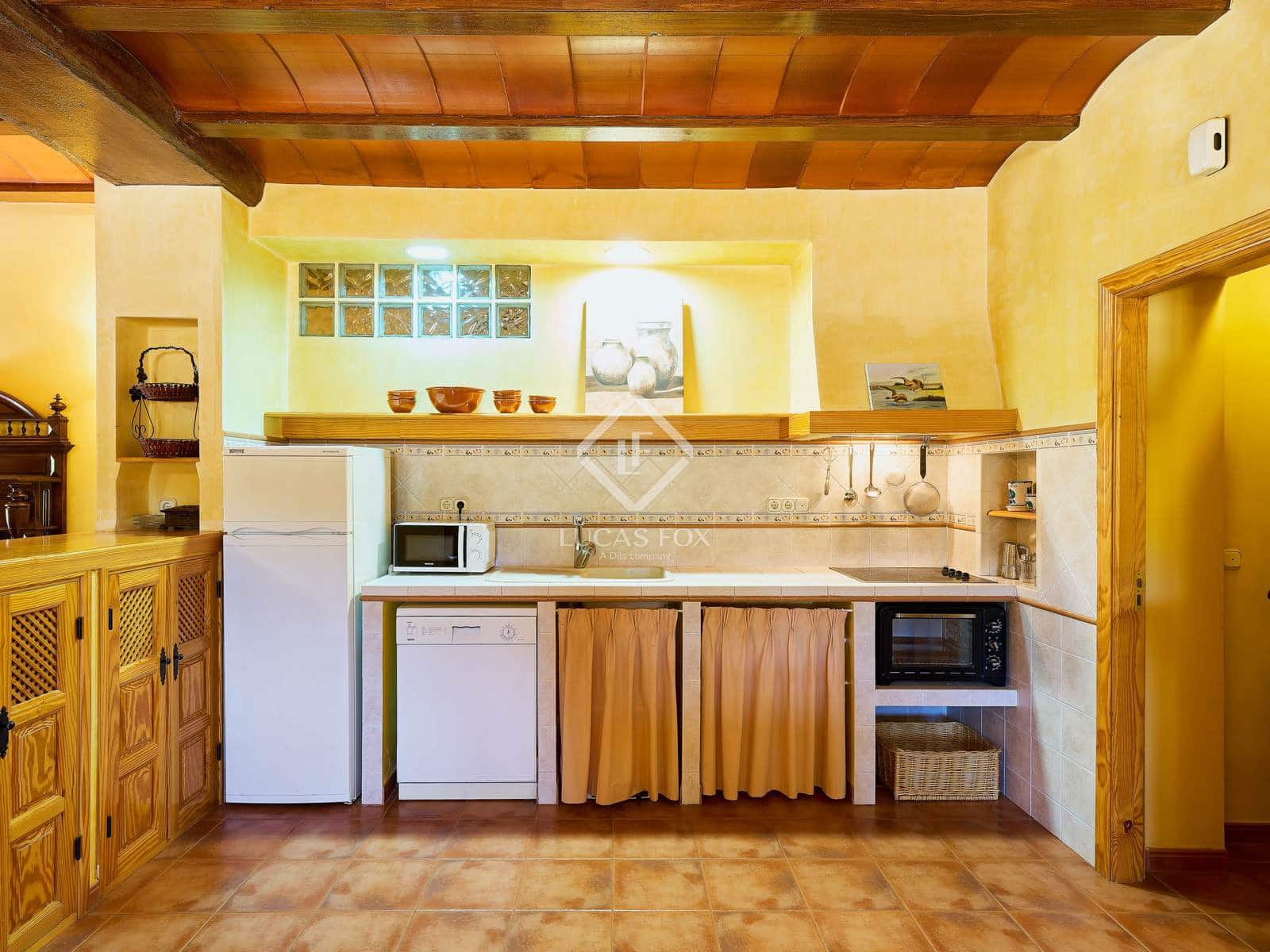 13 soveværelse Finca/Landehus til salg i Antequera med swimmingpool garage - € 2.450.000 (Ref: 9325620)