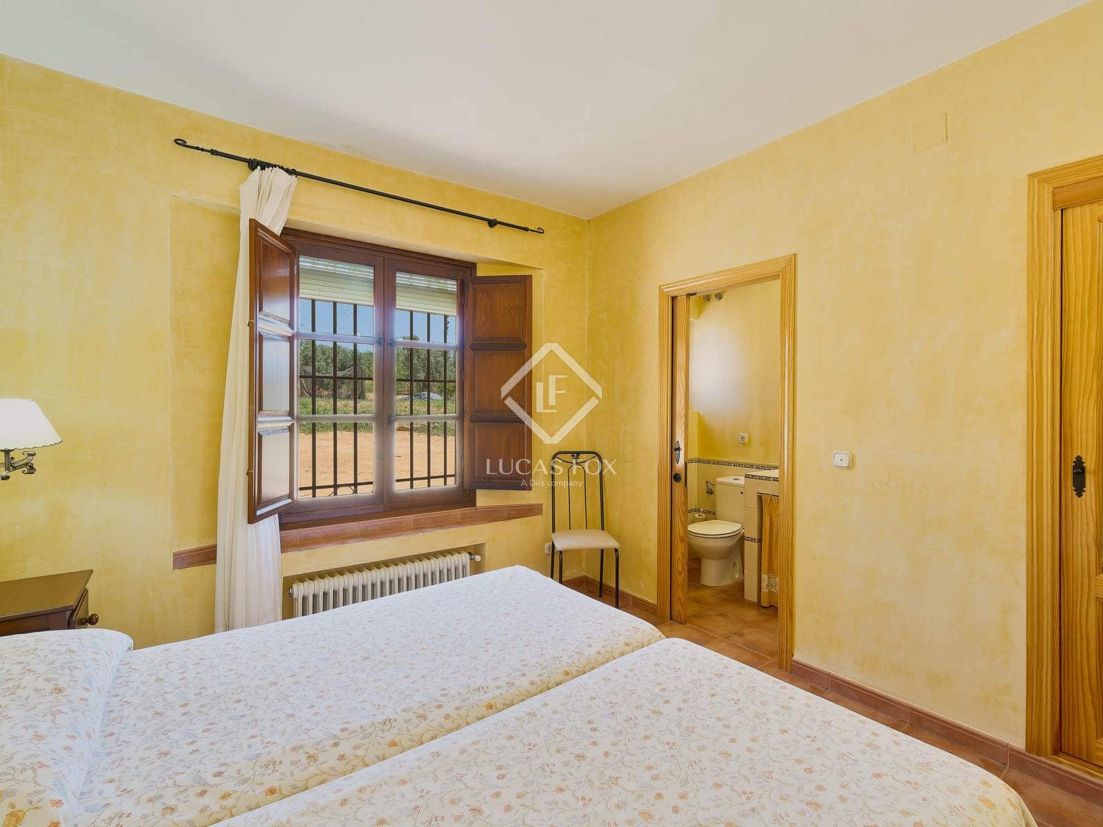 13 soveværelse Finca/Landehus til salg i Antequera med swimmingpool garage - € 2.450.000 (Ref: 9325620)