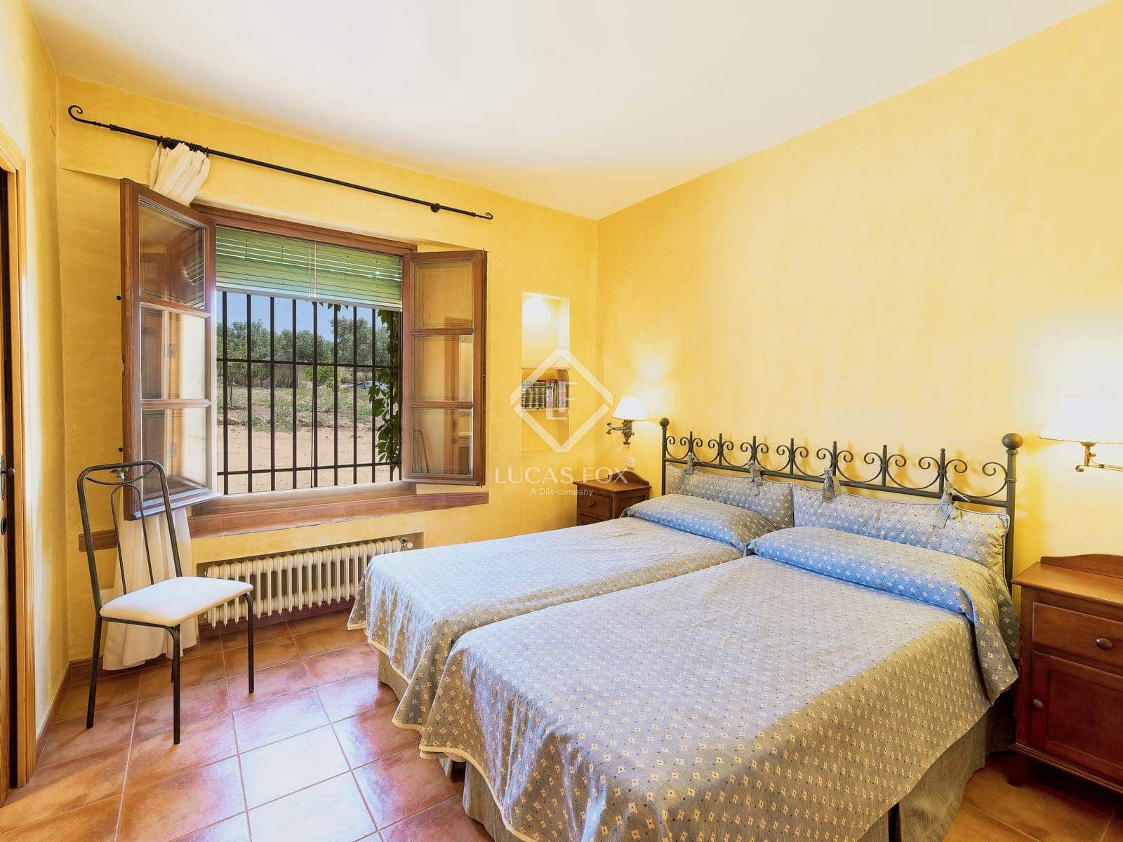 13 soveværelse Finca/Landehus til salg i Antequera med swimmingpool garage - € 2.450.000 (Ref: 9325620)