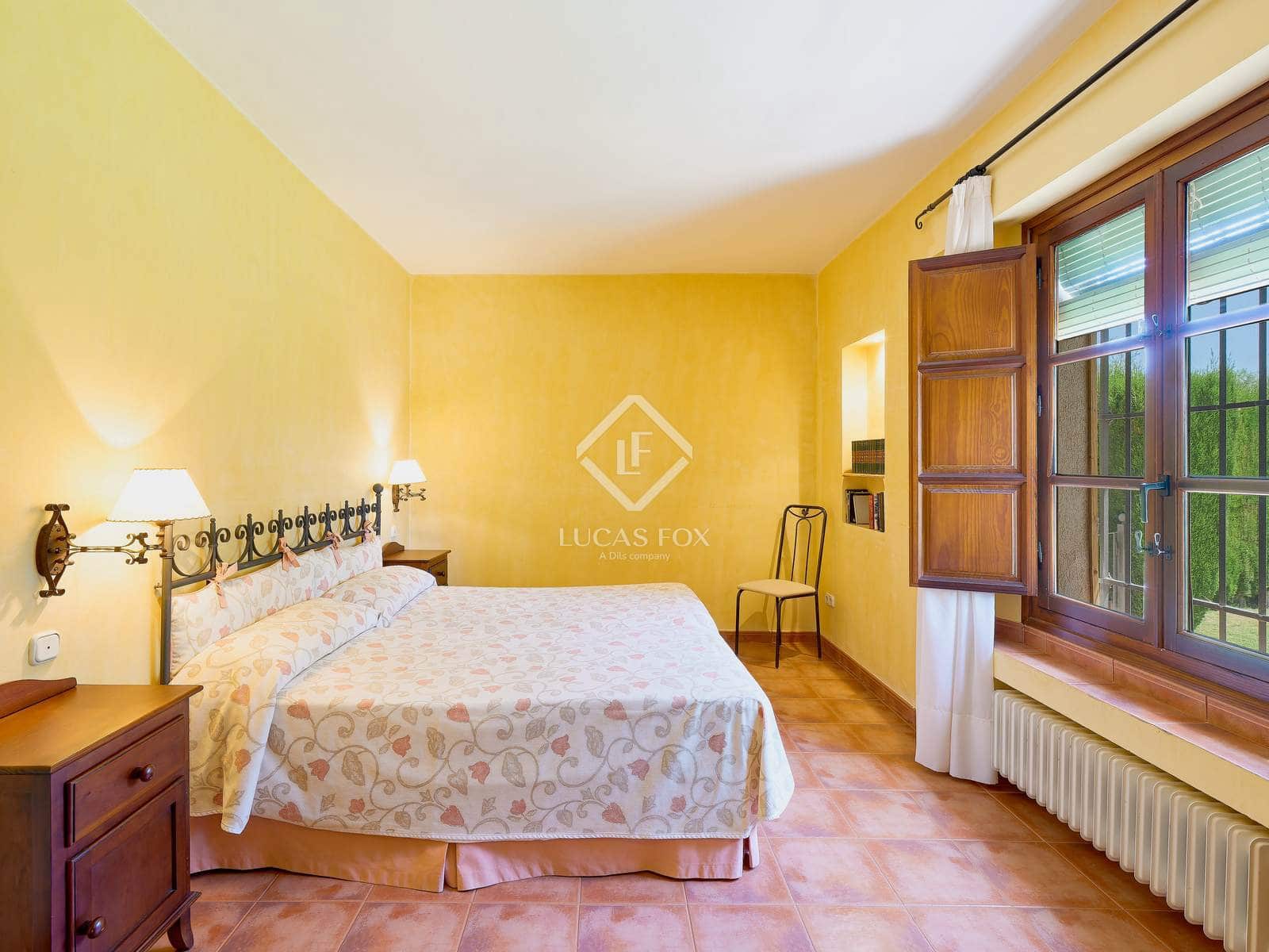 13 soveværelse Finca/Landehus til salg i Antequera med swimmingpool garage - € 2.450.000 (Ref: 9325620)