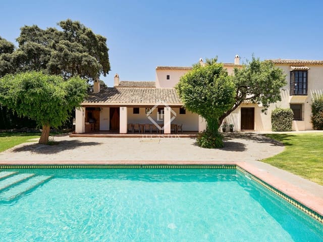 13 soveværelse Finca/Landehus til salg i Antequera med swimmingpool garage - € 2.450.000 (Ref: 9325620)