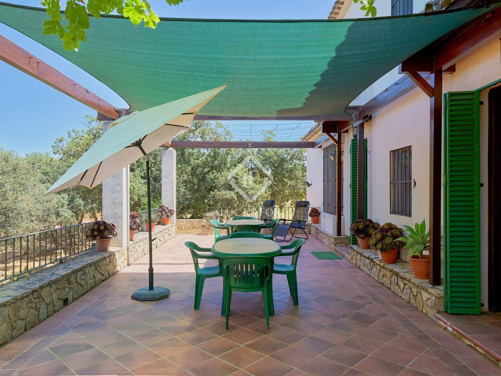 13 soveværelse Finca/Landehus til salg i Antequera med swimmingpool garage - € 2.450.000 (Ref: 9325620)