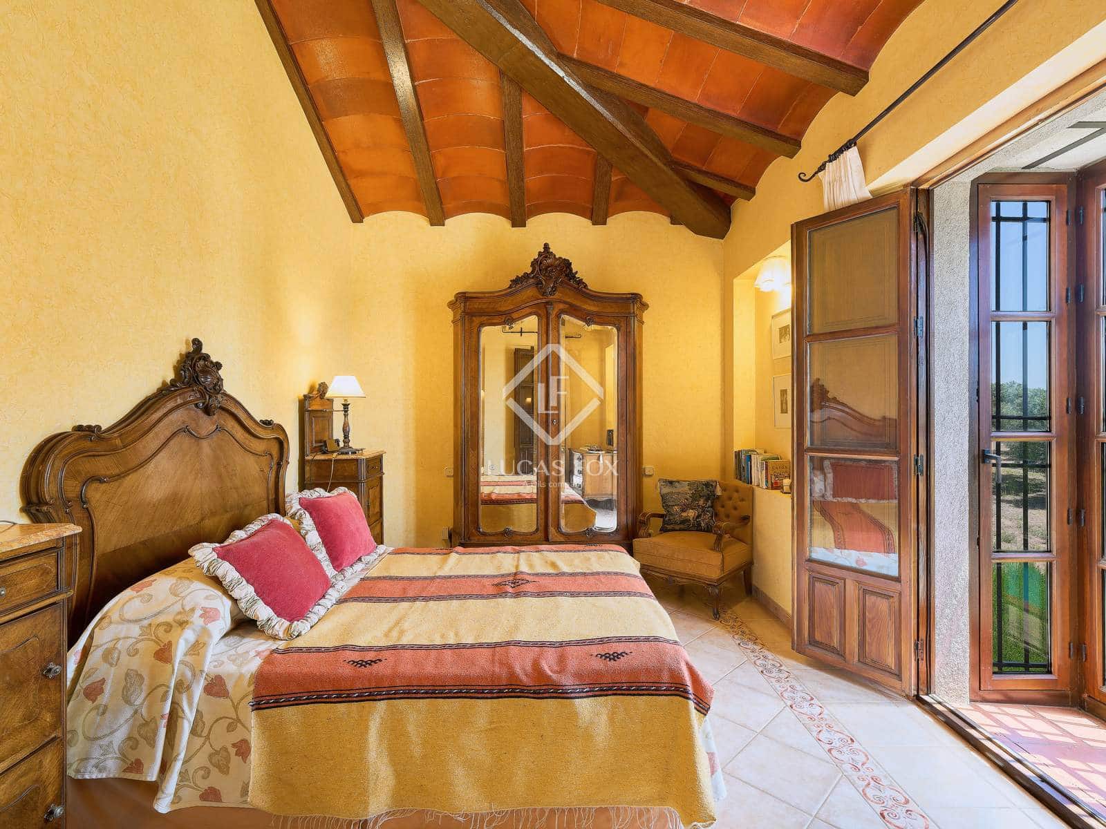 13 soveværelse Finca/Landehus til salg i Antequera med swimmingpool garage - € 2.450.000 (Ref: 9325620)