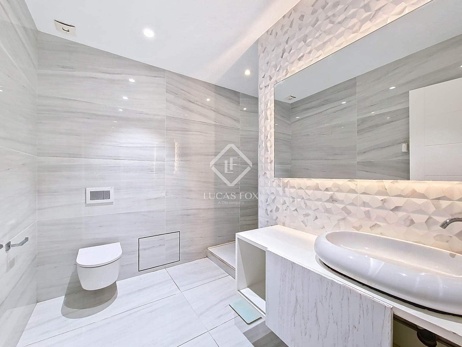 Appartement de 3 chambres à louer à Vilanova i la Geltru - 1 600 € (Ref: 9325623)