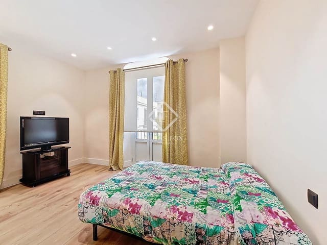 Appartement de 3 chambres à louer à Vilanova i la Geltrú - 1 600 € (Ref: 9325623)