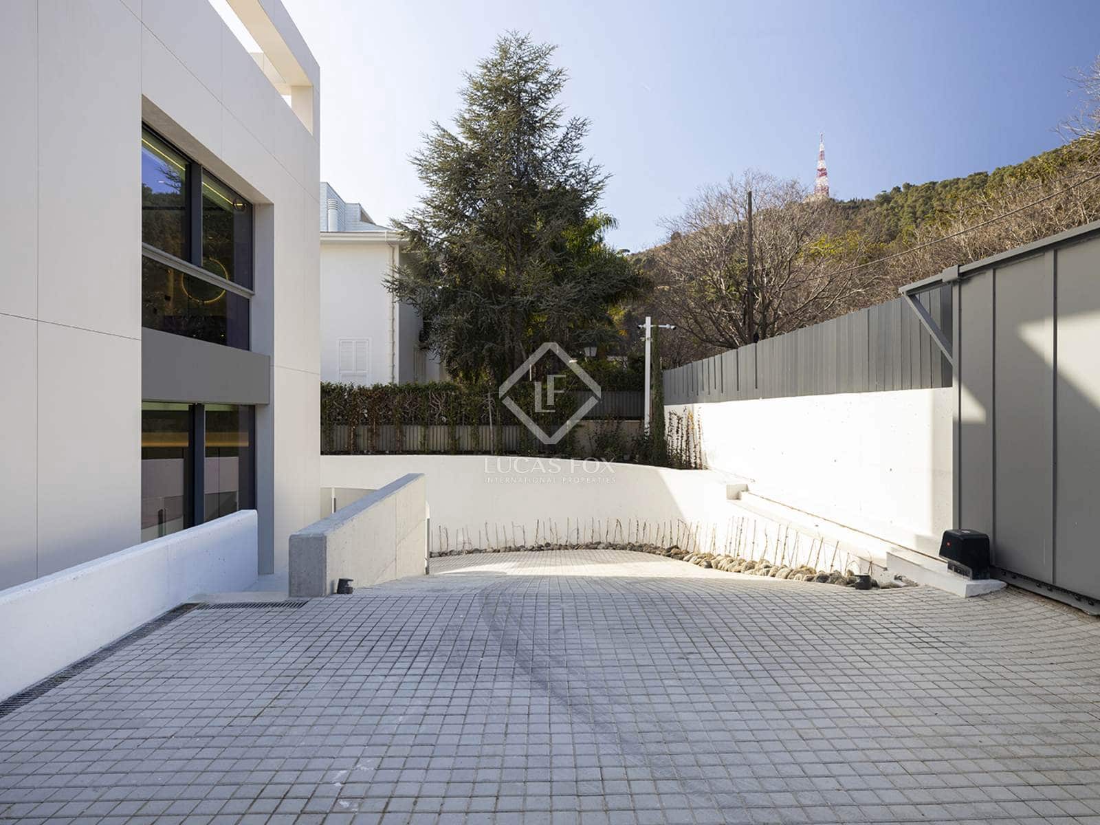 8 chambre Villa/Maison à vendre à Barcelone ville avec piscine garage - 20 000 000 € (Ref: 9326754)