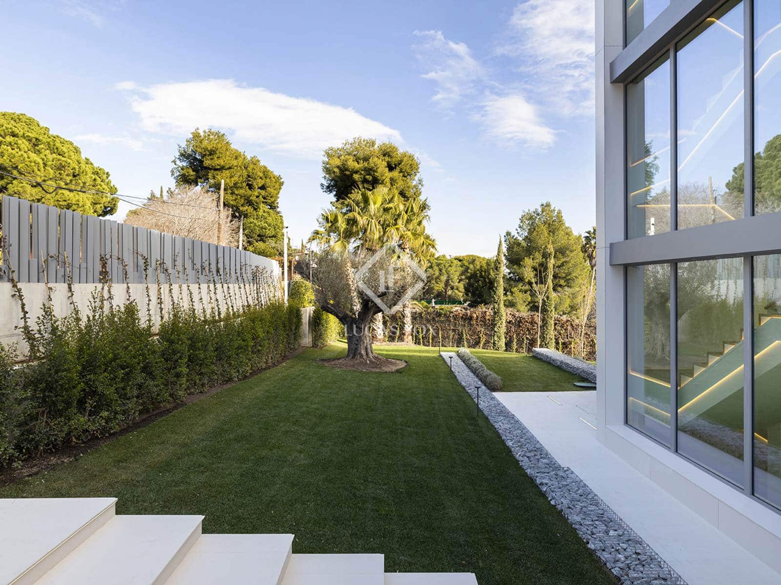 8 chambre Villa/Maison à vendre à Barcelone ville avec piscine garage - 20 000 000 € (Ref: 9326754)